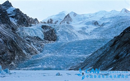 科学家藏区发现世界最密集悬冰川