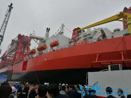 重达14万吨：中国造出世界最大起重船