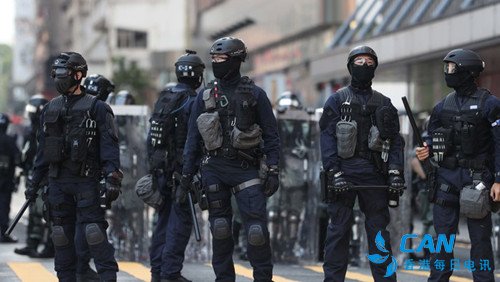 香港警方拘捕35人