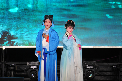 2023·中国盐湖城昆仑文化旅游节今夜璀璨绽放