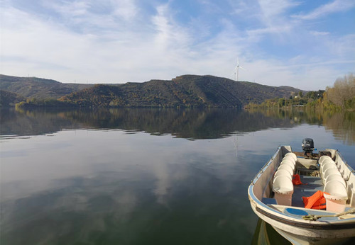 龙脖水库承包风波：村
