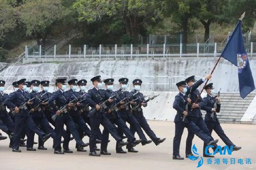 香港警察中式步