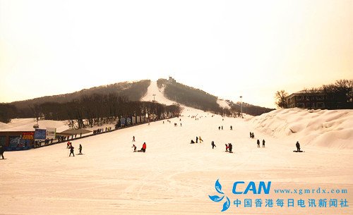 全国网络媒体冰雪行第八站——九台庙香山滑雪场