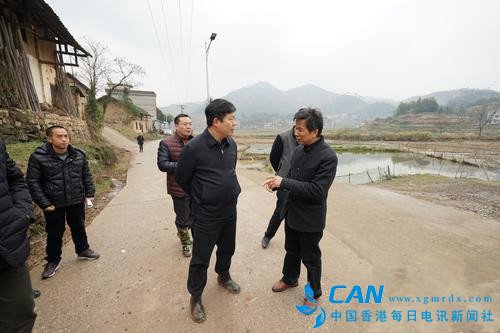 祁东县委书记杜登峰:为脱贫攻坚融入真诚的民生情怀