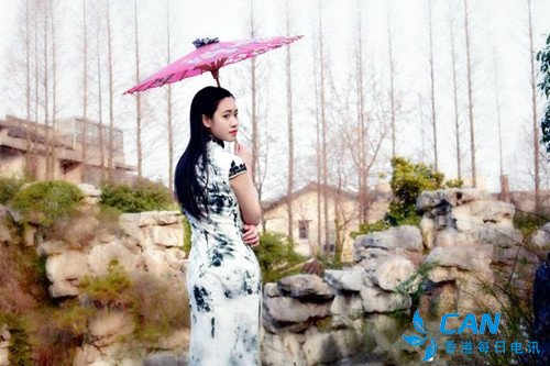 欲寄离愁 半生等谁回眸