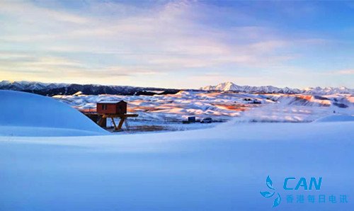 甘肃肃南:祁连山滑雪场开始造雪备战新雪季