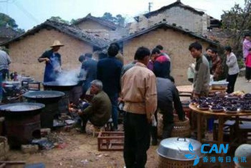 老院子的热闹,再也回不去了
