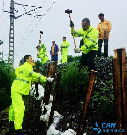 冲不垮的“钢铁长城”—长三角铁路抗洪灾保畅通