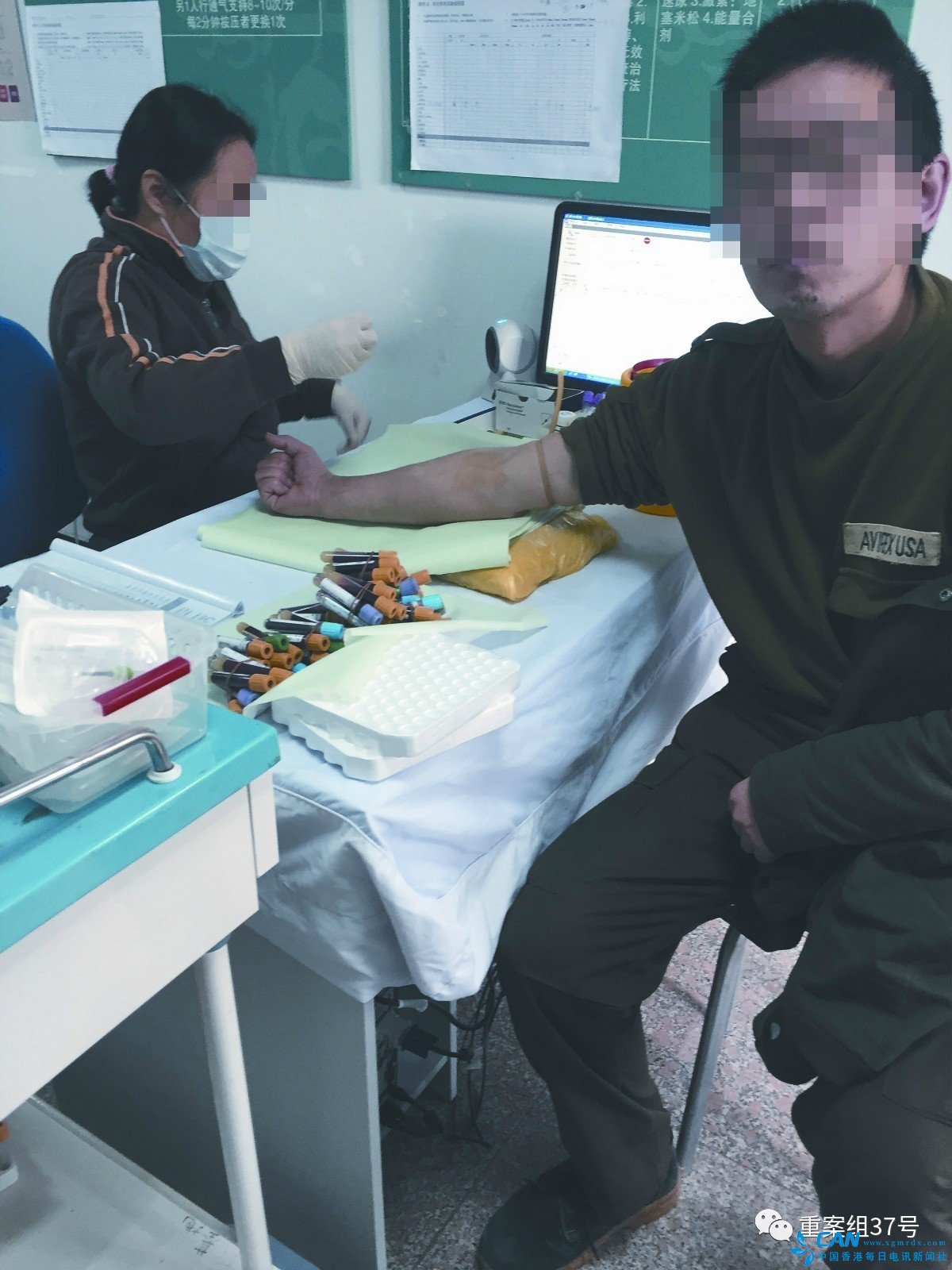 　▲11月11日，某大医院试药体检筛查，医生为受试者抽血。    新京报记者 王飞 摄