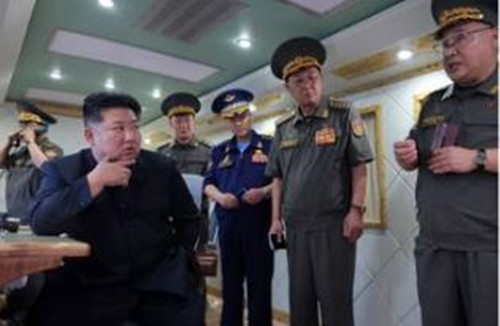 金正恩观摩！朝鲜试射新型防空导弹